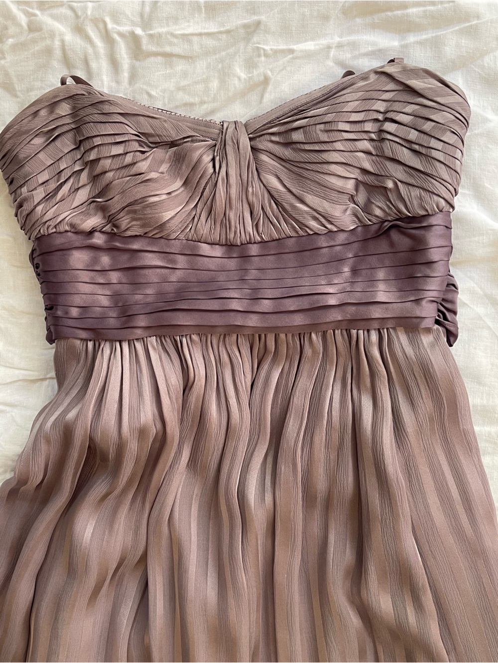 Pale Lavender Silk Dress - Picture 4 of 7